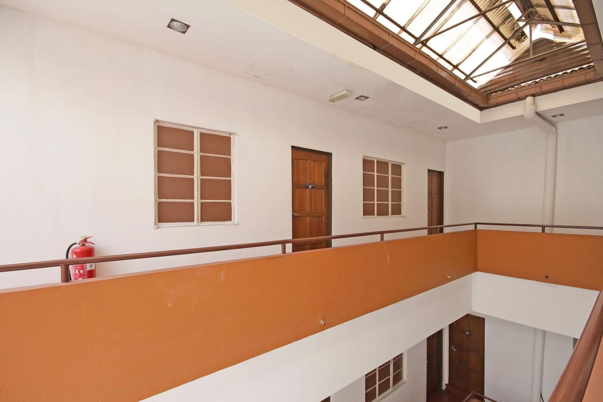 Oyo 89562 Hotel Shalimar Kuala Lumpur Buitenkant foto